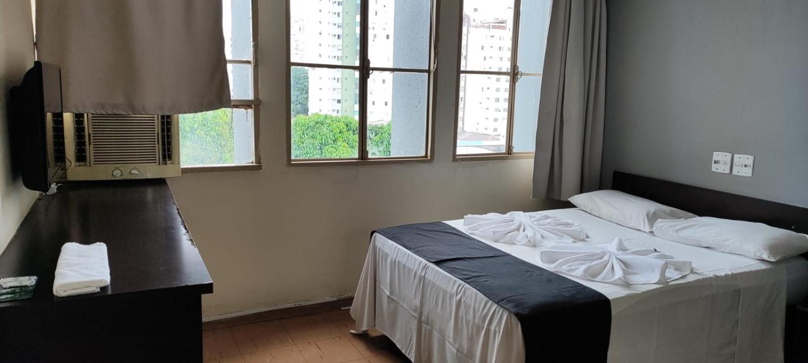 Hotel La Rocca, Goiânia Dış mekan fotoğraf